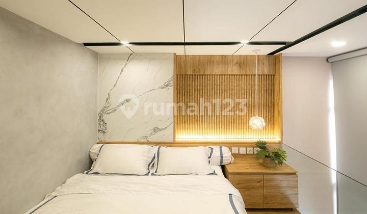 3-story Corner House & Fully Furnished in Semayang Asya Cluster, JGC Cakung, East Jakarta 2