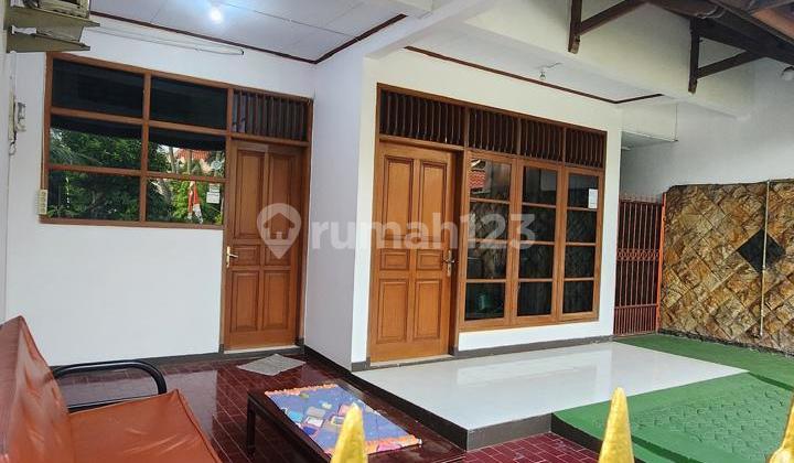 Rumah Siap Huni di Pondok Bambu - Lokasi Strategis & Dekat Tol 2