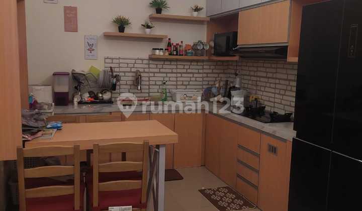 Rumah Bagus Full Renovasi di Cluster Lavesh Phase 2 Harapan Indah Bekasi  2