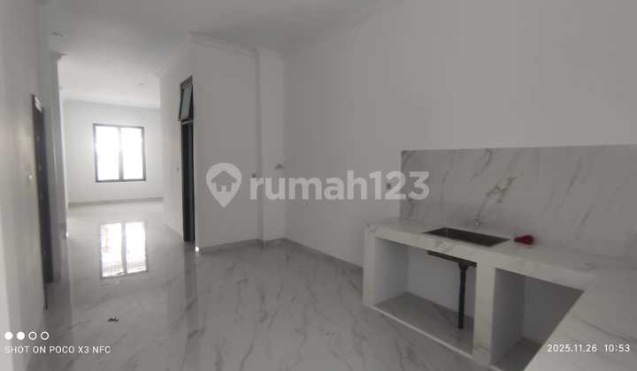 Rumah Eksklusif Harapan Indah - Dekat Mall, Sekolah & Transportasi 2