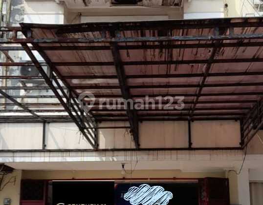 Ruko 3 lantai Siap Pakai di Harapan Indah Regency Bekasi