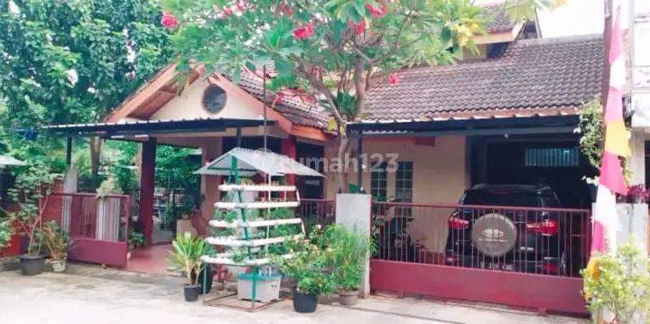 Dijual Rumah Hadap Tenggara Perum Mas Naga Galaxy Bekasi 1