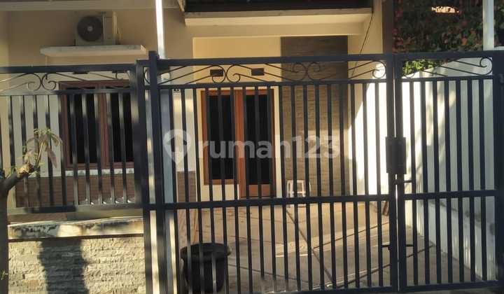 Dijual Rumah Asri di Grand Mahkota 1 Bekasi - Akses Mudah Ke Kota Dijual Rumah Asri di Grand Mahkota 1 Bekasi - Akses Mudah Ke Kota