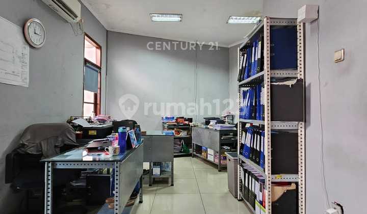 Rumah Bagus 2 lantai di Ciputat Timur, Tangerang Selatan Rumah Bagus 2 lantai di Ciputat Timur, Tangerang Selatan