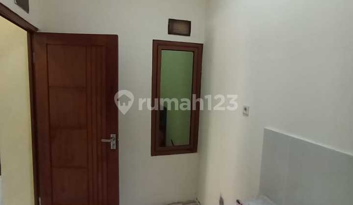 Dijual Rumah Asri di Grand Mahkota 1 Bekasi - Akses Mudah Ke Kota 2