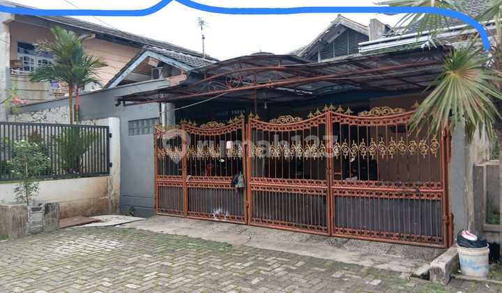 Dijual Rumah Super Luas 210 m² di Harapan Indah 1 - Lokasi Premium