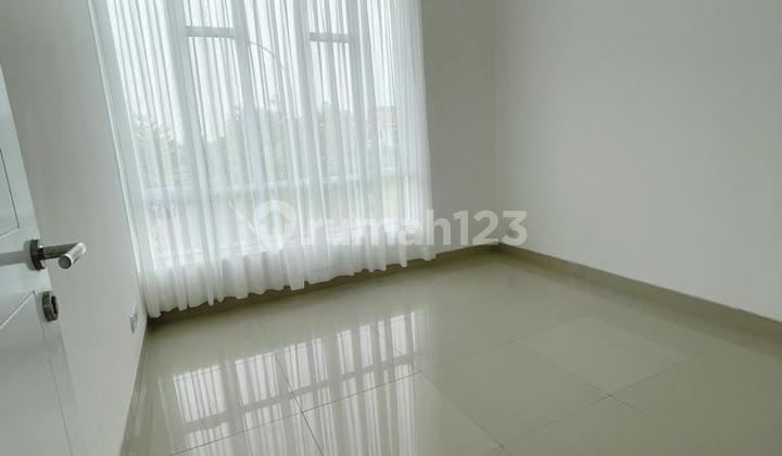 Rumah Bagus Siap Huni di Cluster La Seine, JGC Cakung Jakarta Timur 2