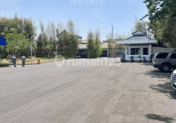 For Sale: Land and Factory Building Located on Bekasi Main Road. For Sale: Land and Factory Building Located on Bekasi Main Road.