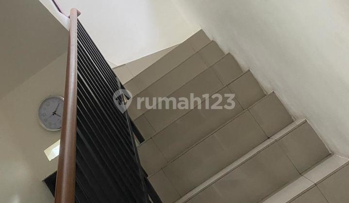 Rumah Minimalis 2 lantai di Cluster Lavesh Harapan Indah Bekasi 2