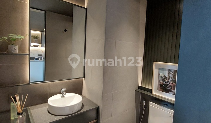 Urbanx Corner Depan UPH Kedokteran Tanpa DP & Bisa Cicil 60x