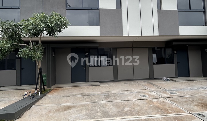 Rumah 2 Lantai Siap Huni 800jtan Dkt Gading Serpong Rumah 2 Lantai Siap Huni 800jtan Dkt Gading Serpong