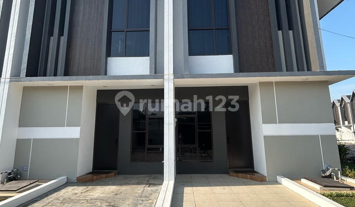 Rumah di Lippo Karawaci, Dekat Uph, Rs Siloam Rumah di Lippo Karawaci, Dekat Uph, Rs Siloam