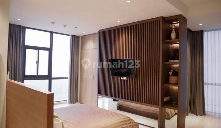 MURAH, Apartemen Voila Ciputra World 3 BR Private Lift Furnish  2