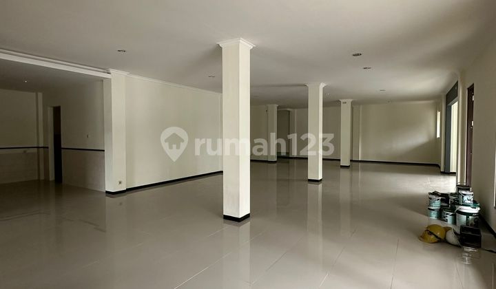 For Rent 3-Storey Ruko Building Darmo Permai Bavarian, Mr. Muhammad 2