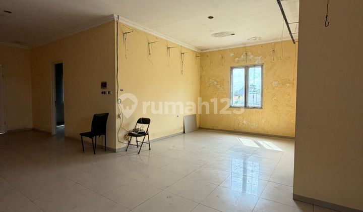 Jual Cepat,, Rumah Rayan Regency Dkt Dian Istana Graha Family