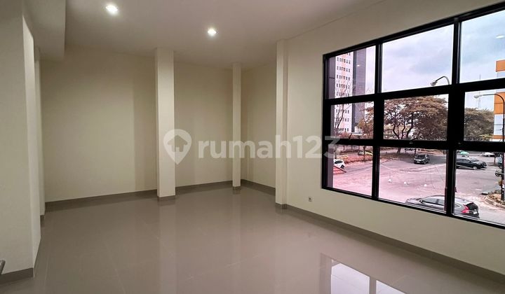 For Rent 3-Storey Ruko Building Darmo Permai Bavarian, Mr. Muhammad For Rent 3-Storey Ruko Building Darmo Permai Bavarian, Mr. Muhammad