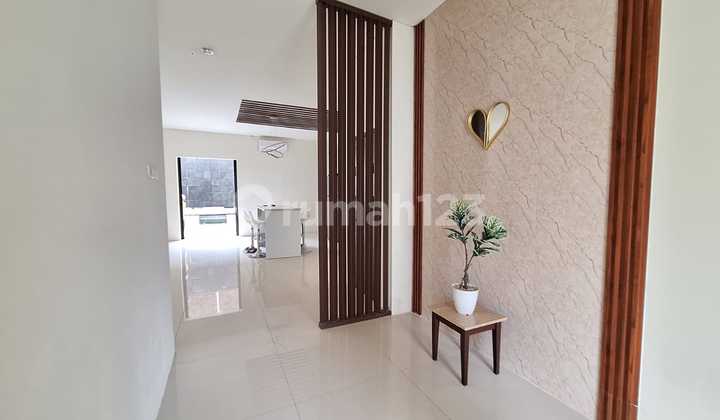 Jual Cepat, Rumah Royal Residence Wiyung Bagus, Shm 2