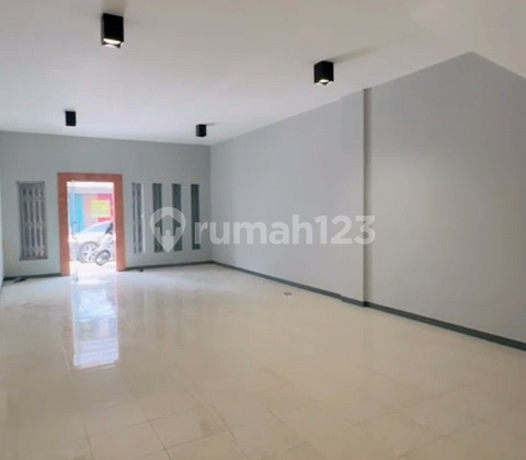 Disewakan Full Renovasi, Ruko Darmo Park Mayjen Sungkono