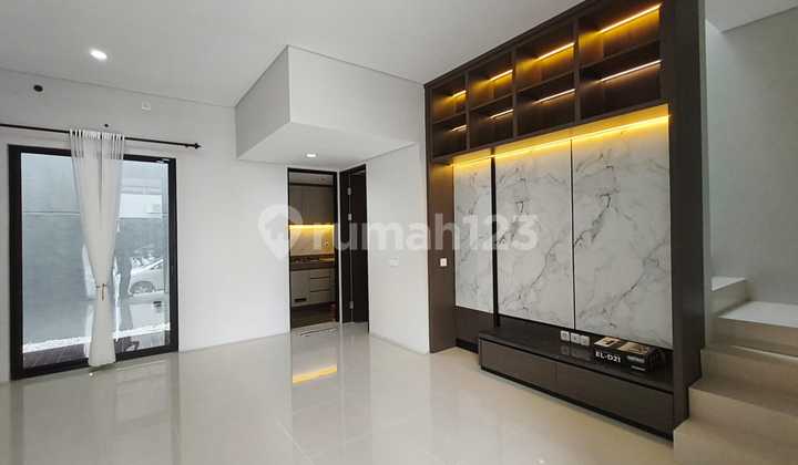 For Rent Crystal Golf Citraland Near Gwalk Ready to Live In, Tpr 1