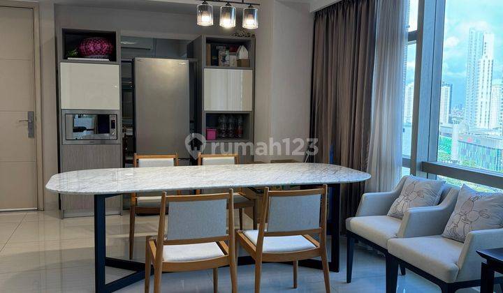 Dijual Furnish, Apartement Lariz 3 Br Dkt Laviz Pakuwon 1