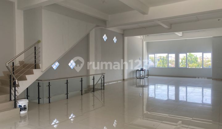 For Rent: Klakah Rejo Shop House, Access to Manukan - Sememi Main Road 2