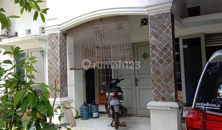 Rumah di Gayungkebonsari Surabaya lebar10m 2