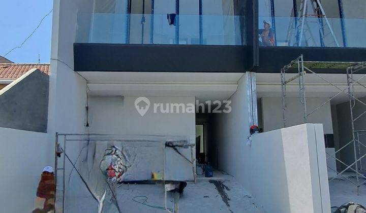 Rumah di Jemursari Surabaya Selatan  Baru Murah 1