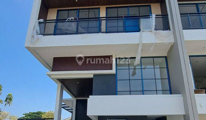 Rumah New Design di Wisata Bukit Mas Surabaya Barat 1