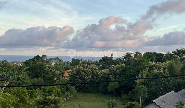 Rumah Nyaman 2 Lantai Dekat Pantai Melasti di Ungasan