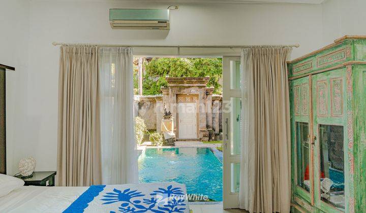 Disewakan Villa 3 Kamar Akses Jalan Kaki Ke Pantai Double Six  10