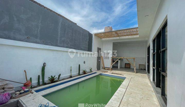 Disewakan Villa Baru Modern Minimalis 2br Dekat Pantai di Canggu 1