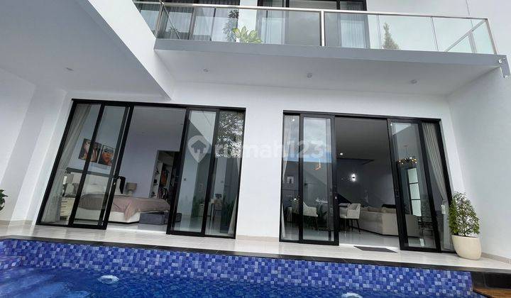 Dijual Villa Cantik Modern Klasik 2 Lantai Furnished di Padonan 2