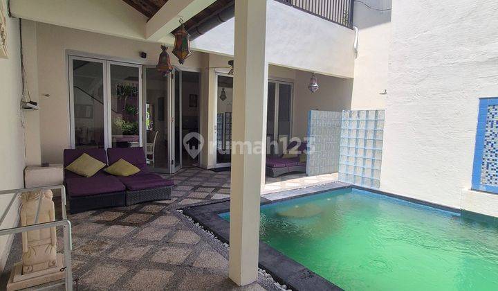 Dijual 2 Unit Villa Terpisah Bagus di Komplek Kubu Anyar, Kuta 2