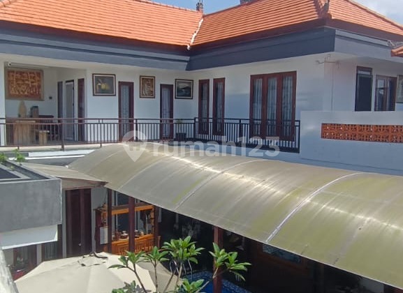 For Sale 2-Story Furnished Villa with Gazebo Bonus in Gianyar