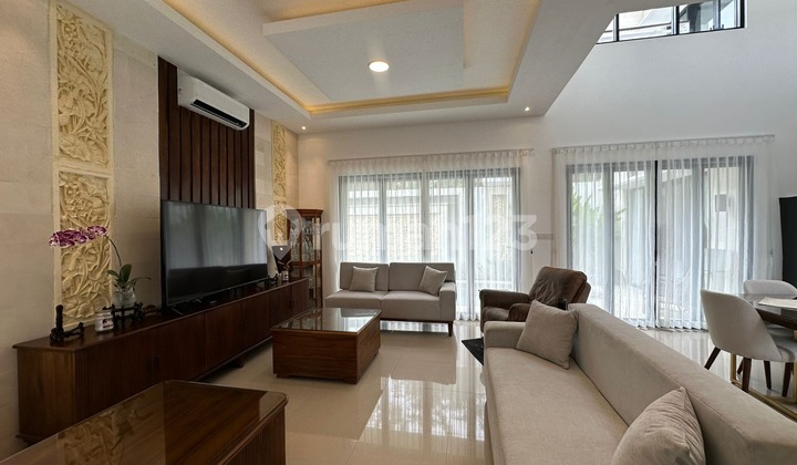 Dijual Villa Cantik Fully Furnished 3 Kamar di Ungasan, Badung