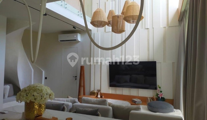 Dijual Hak Sewa Villa Mewah di Area Strategis Canggu