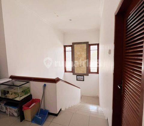 For Sale Nice 7 Bedroom House in Gatot Subroto, Denpasar 2