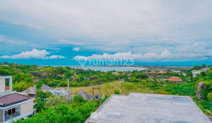 For Sale Beautiful Villa on Hill with Sea View in Jimbaran, Badung 2