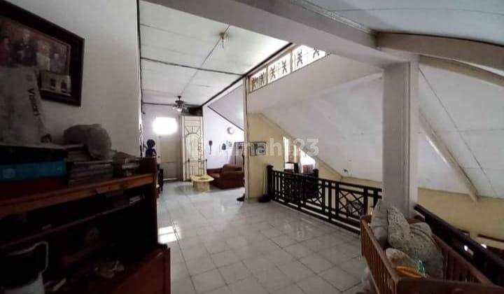 Di jual rumah di sektor 2 Bintaro 2