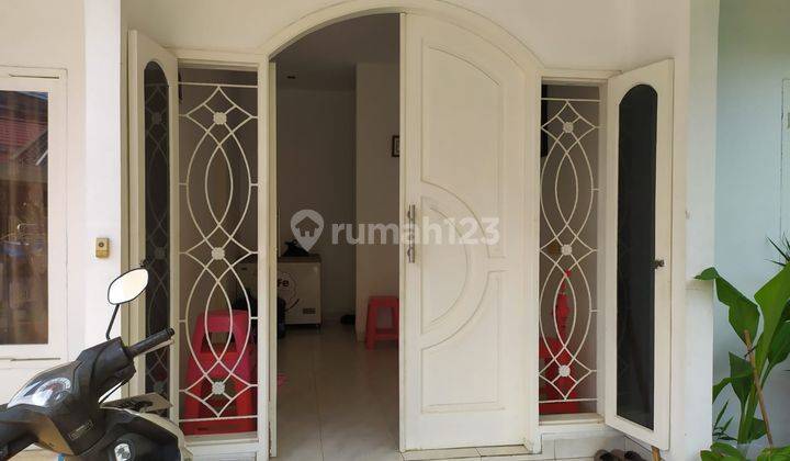 Di jual rumah dibsd nusaloka 2