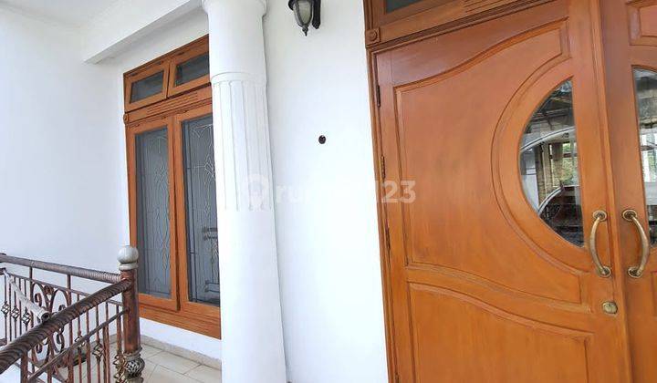 Di jual rumah bagus di Mandar Utama Bintaro 2