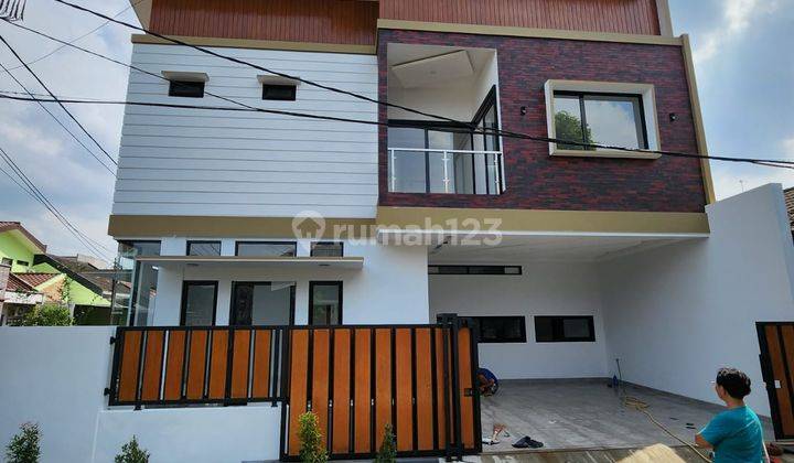 Rumah 2 Lantai Baru SHM nusaloka bsd 1