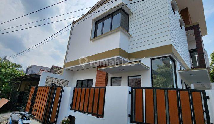 Rumah 2 Lantai Baru SHM nusaloka bsd 2