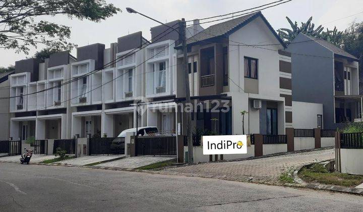 Di jual Rumah 2 Lantai di Cendana resident SHM 1