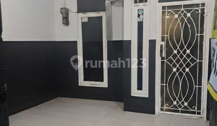 Quick Sale 2-Story Ready-to-Live House in Pondok Kelapa, East Jakarta