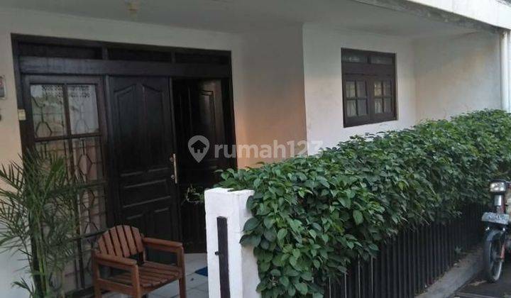 Dijual Rumah Potensial Utk Rumah Kos,gandaria Kebayoran Baru 2