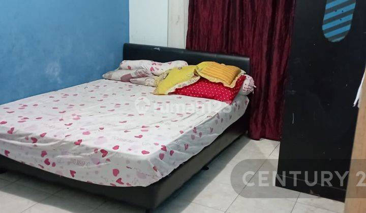 Rumah 2 Lantai Dekat Terminal Dalam Komplek Royal Residence S7856 2