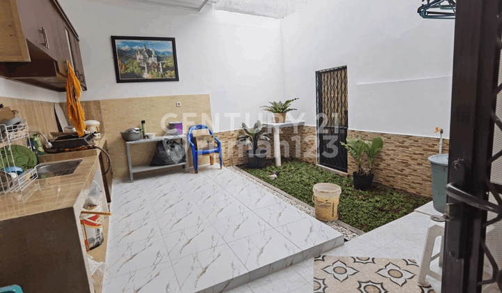 Rumah Baru Bagus dan Strategis di Duren Sawit S8604