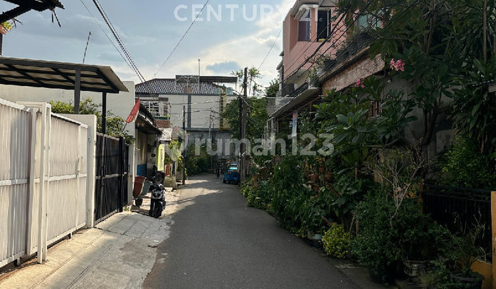 House for Rent Only 2nd Floor in Cipinang, East Jakarta R2339 2