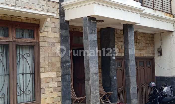 2-Storey House Ready for Occupancy, Strategically Located in Cempaka Putih